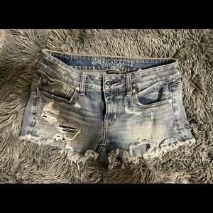 American eagle 🦅 low rise denim shorts